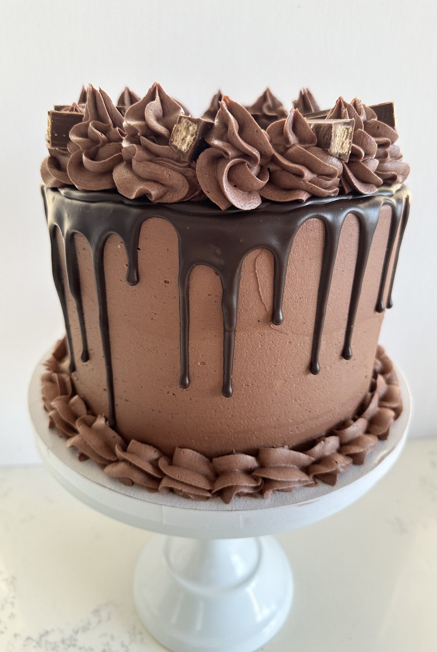 THE CHOCOLATE ONE - Chocolate Kit Kat Cake