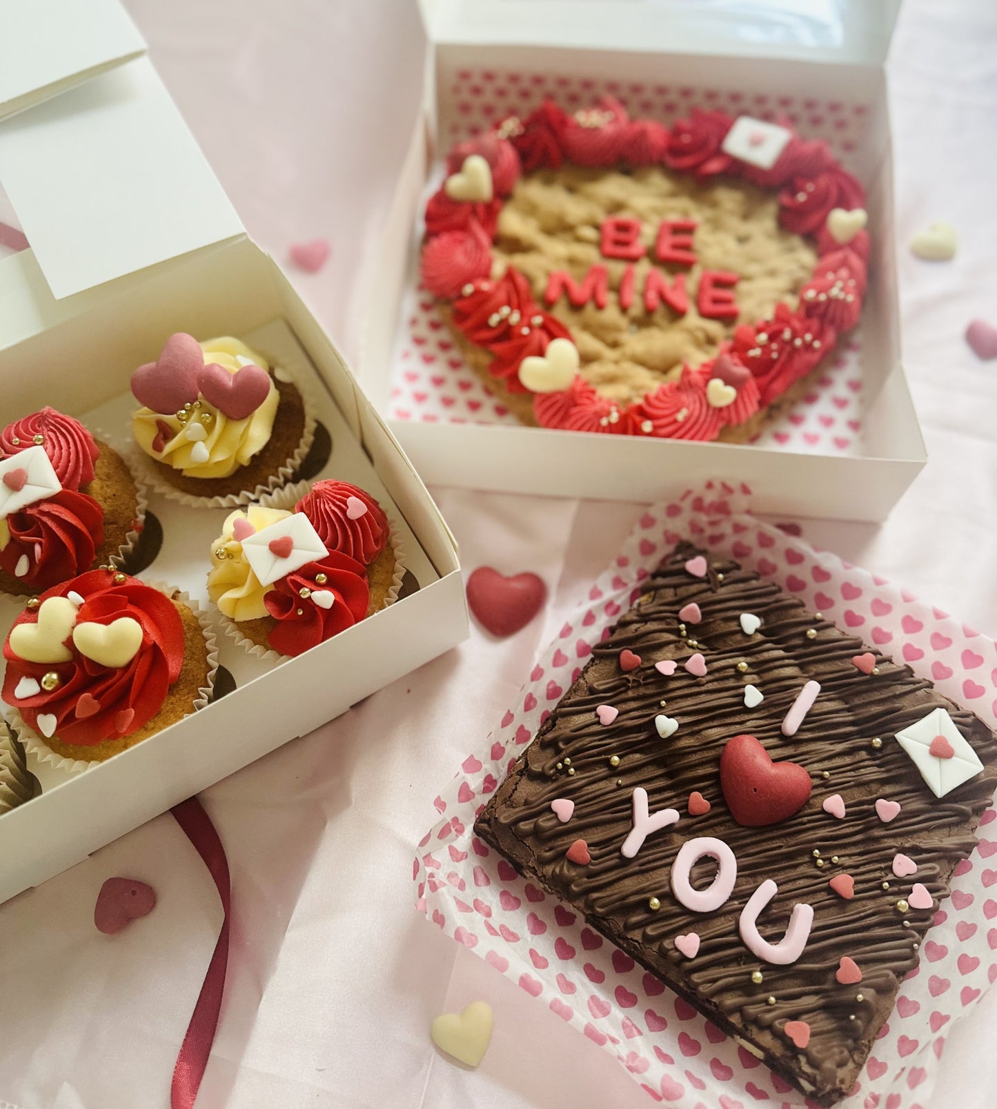 Valentines Cupcakes - Love Letters