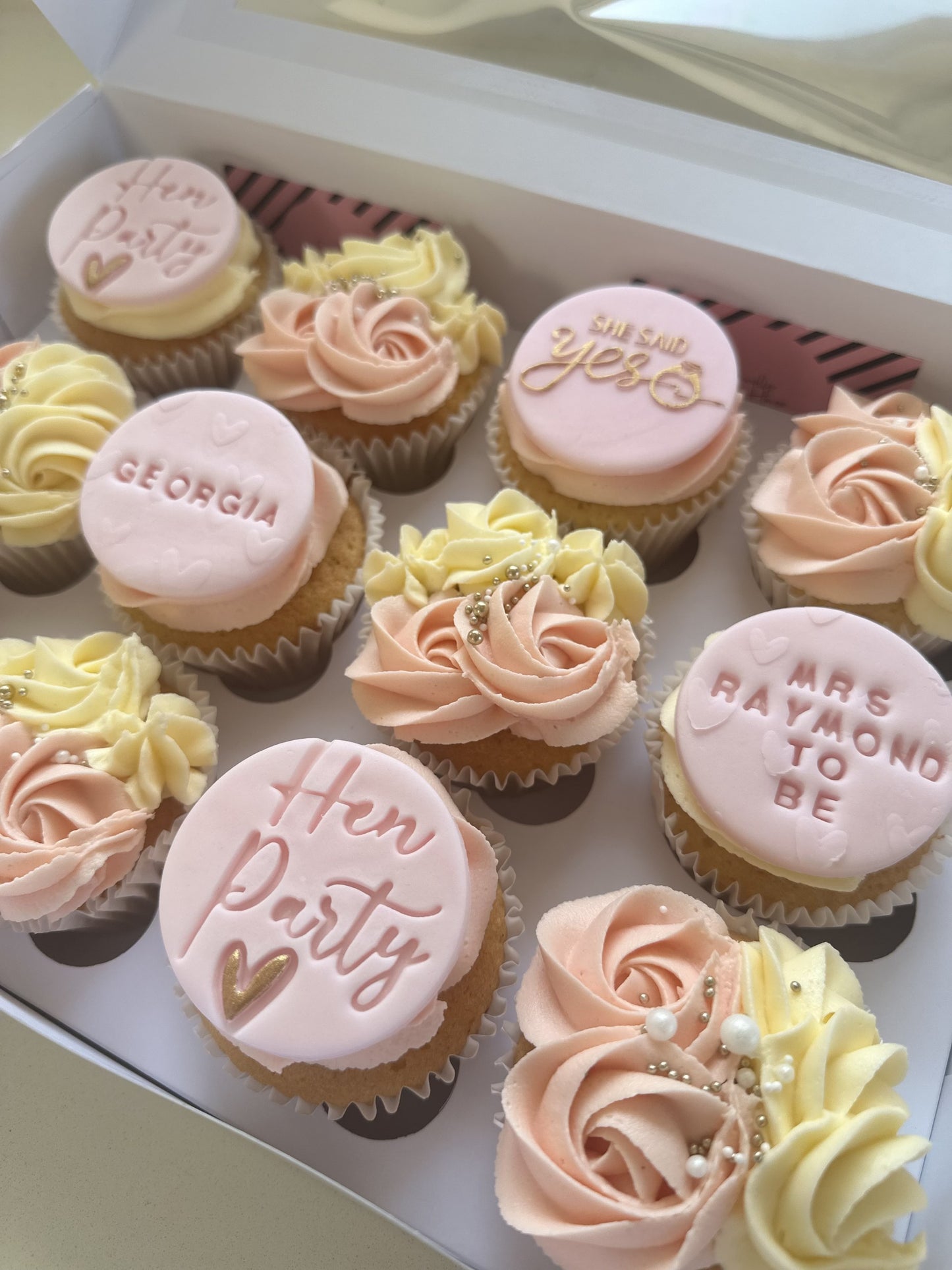 Hen Do Cupcakes