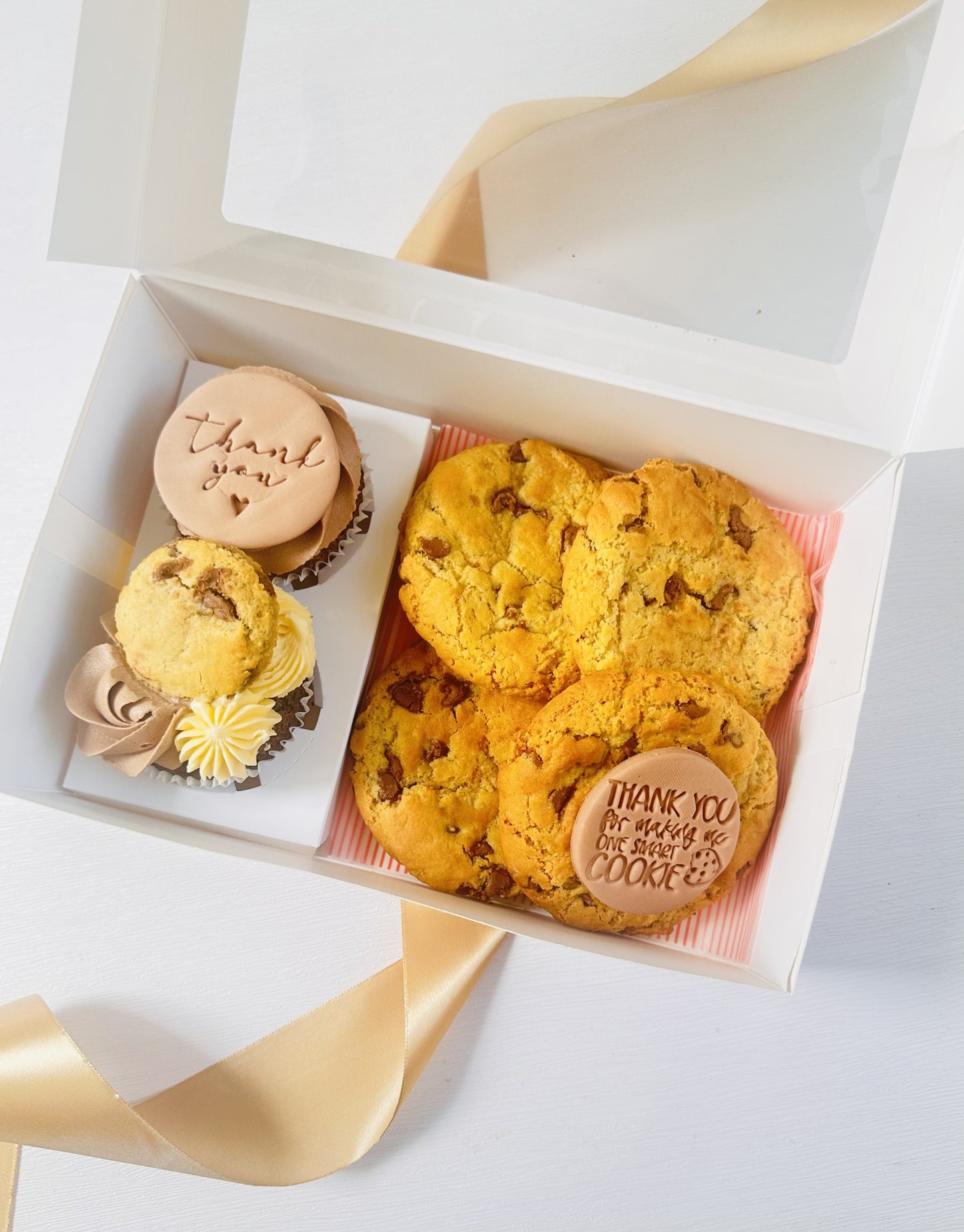 Teacher thank you cupcake and cookie gift box