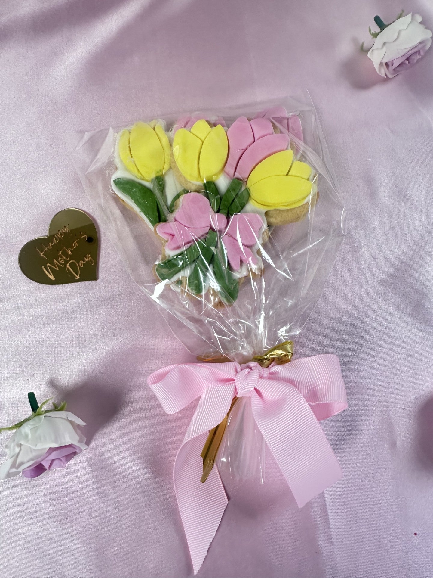 Mother's Day shortbread biscuits in tulip design