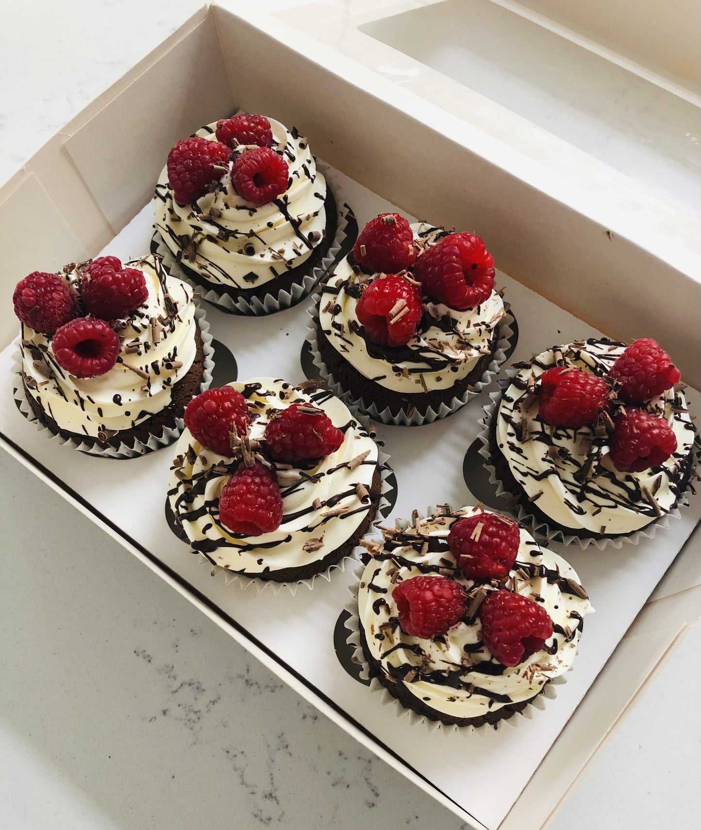 CUPCAKES - Chocolate Raspberry