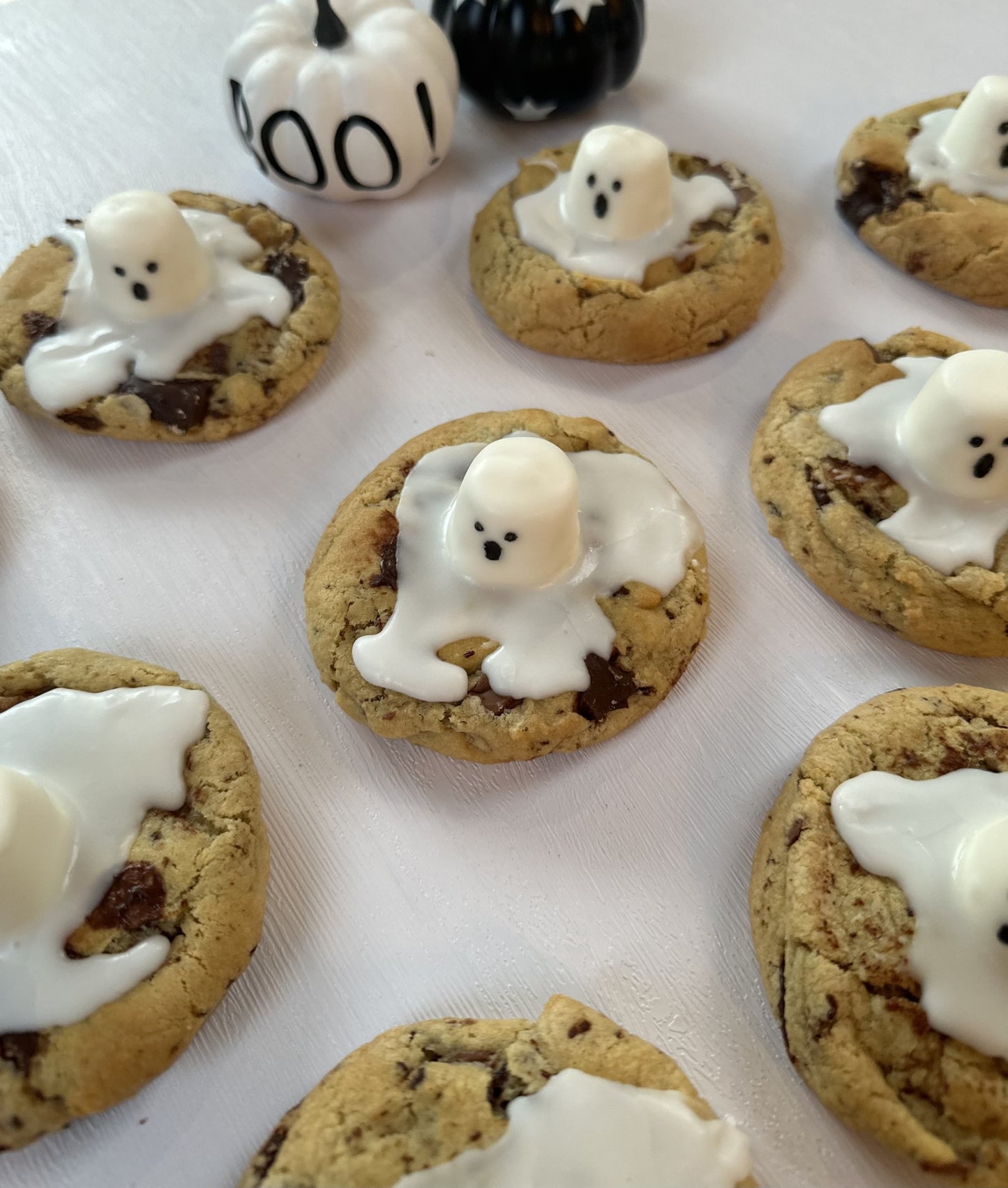 HALLOWEEN - Ghost marshmallow cookies